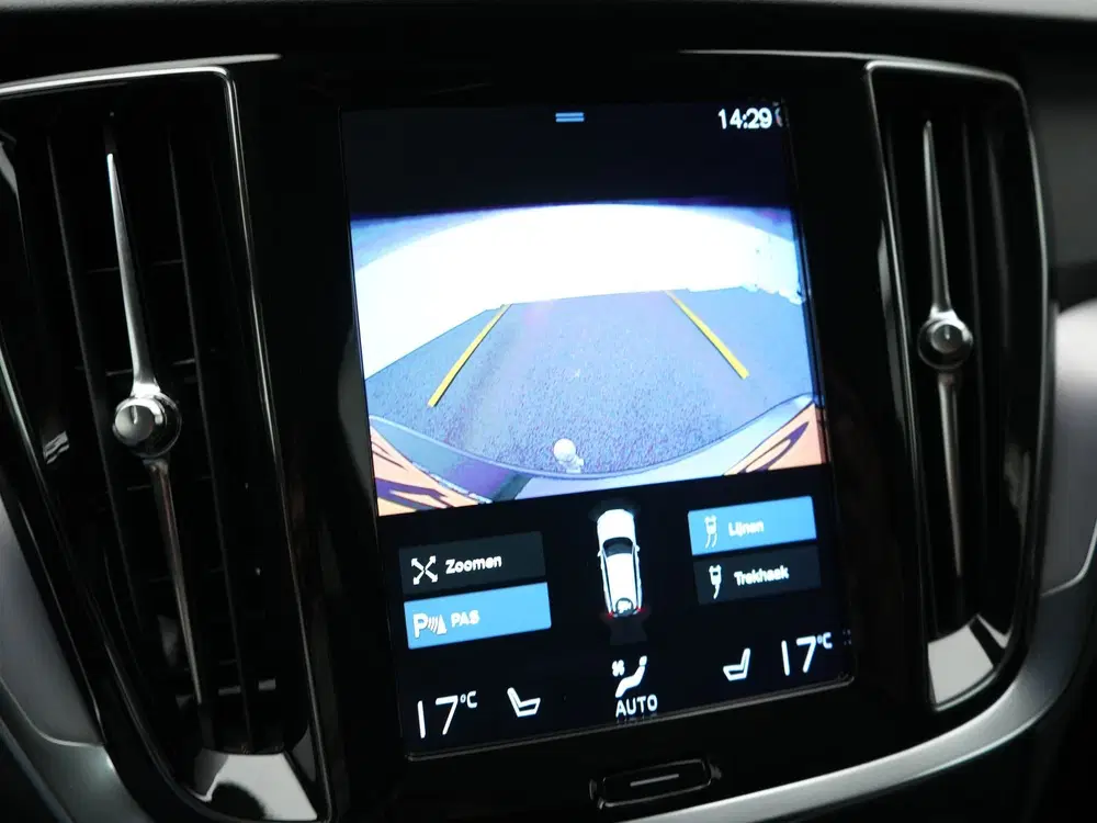 Volvo V60 T6 Recharge AWD Inscription PHEV 340pk Dea uit 2022, foto 13