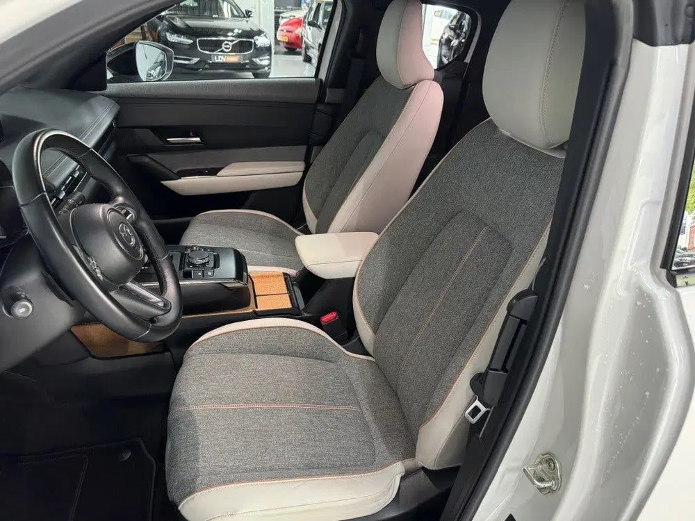 Mazda MX-30 e-SkyActiv EV 145 Advantage 36 kWh uit 2023, foto 19
