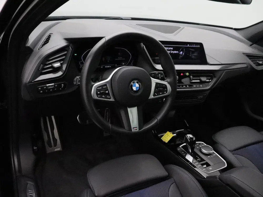 BMW 1-serie 5-deurs 118i M Sportpakket uit 2023, foto 10
