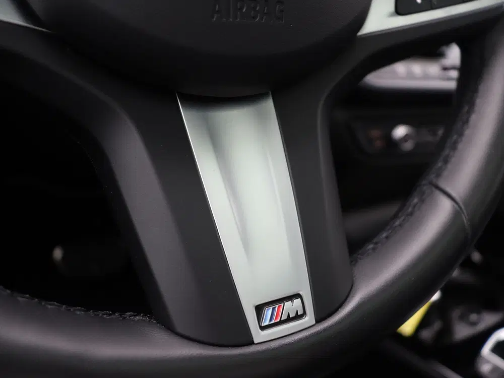 BMW 1-serie 5-deurs 118i M Sportpakket uit 2023, foto 17