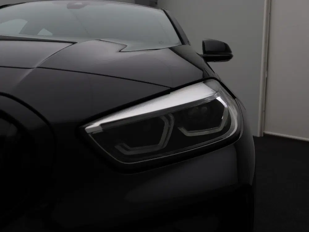 BMW 1-serie 5-deurs 118i M Sportpakket uit 2023, foto 6