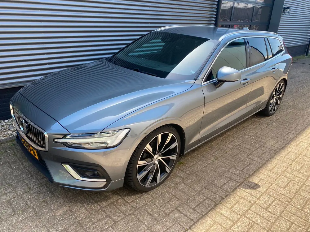 Volvo V60 2.0 D4 Inscription aut uit 2019