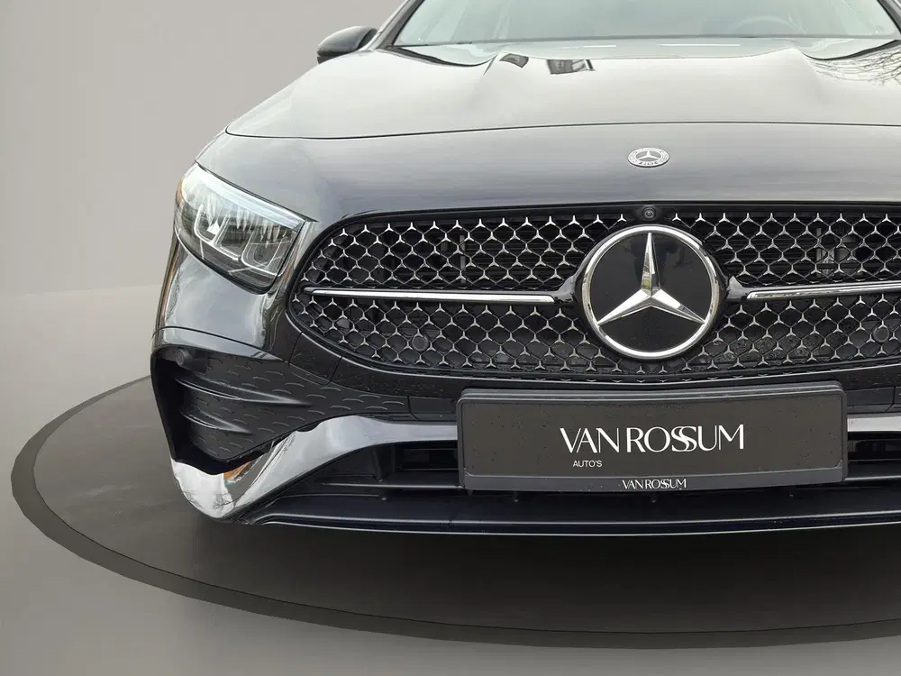 Mercedes-Benz A-Klasse 250 e AMG Line Panoramadak uit 2023, foto 20