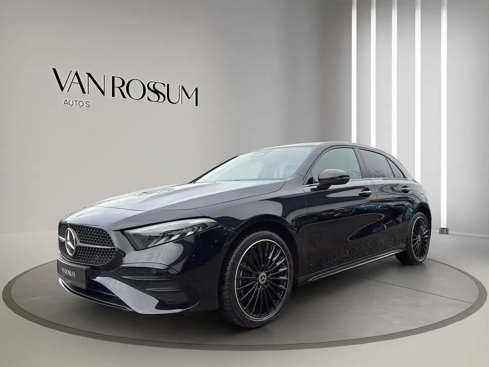 Mercedes-Benz A-Klasse 250 e AMG Line Panoramadak uit 2023, foto 7