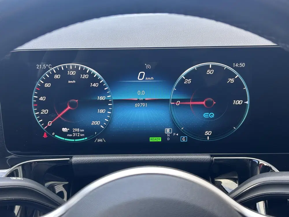 Mercedes-Benz EQA 250 67 kWh uit 2021, foto 12