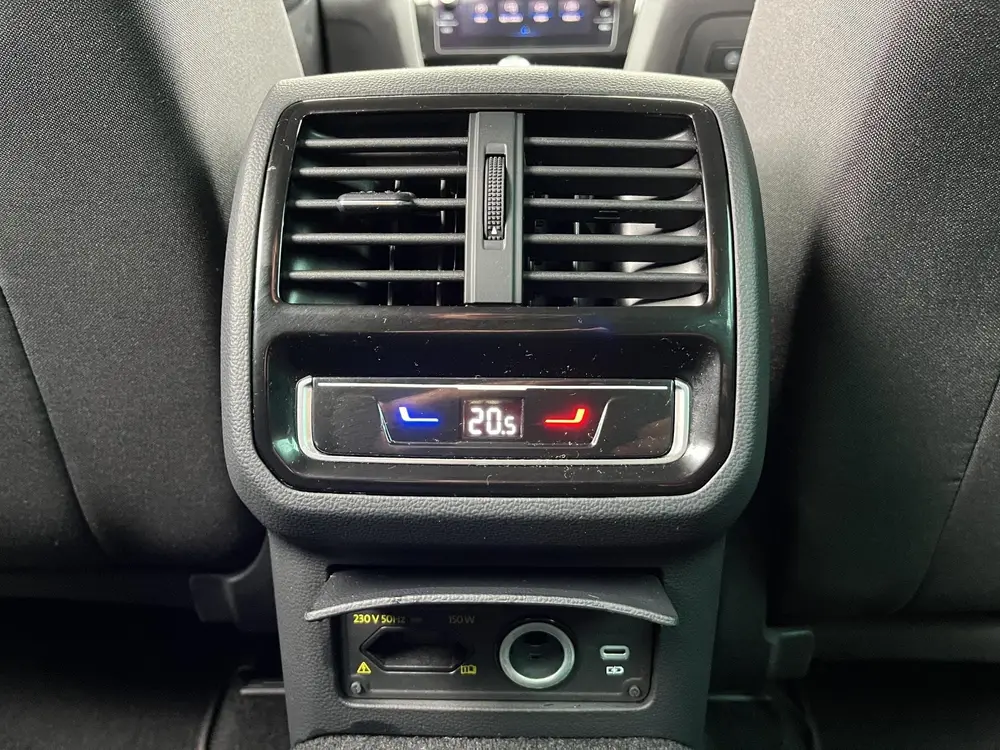 Volkswagen Passat Variant 1.4 TSI PHEV GTE Business | Trekha uit 2021, foto 16