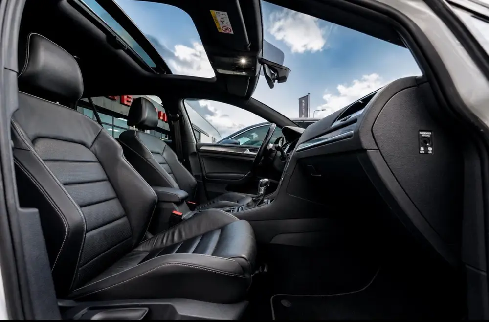 Volkswagen Golf VII Golf 2.0 TDI 184pk 5D DSG 2019 Wit uit 2019