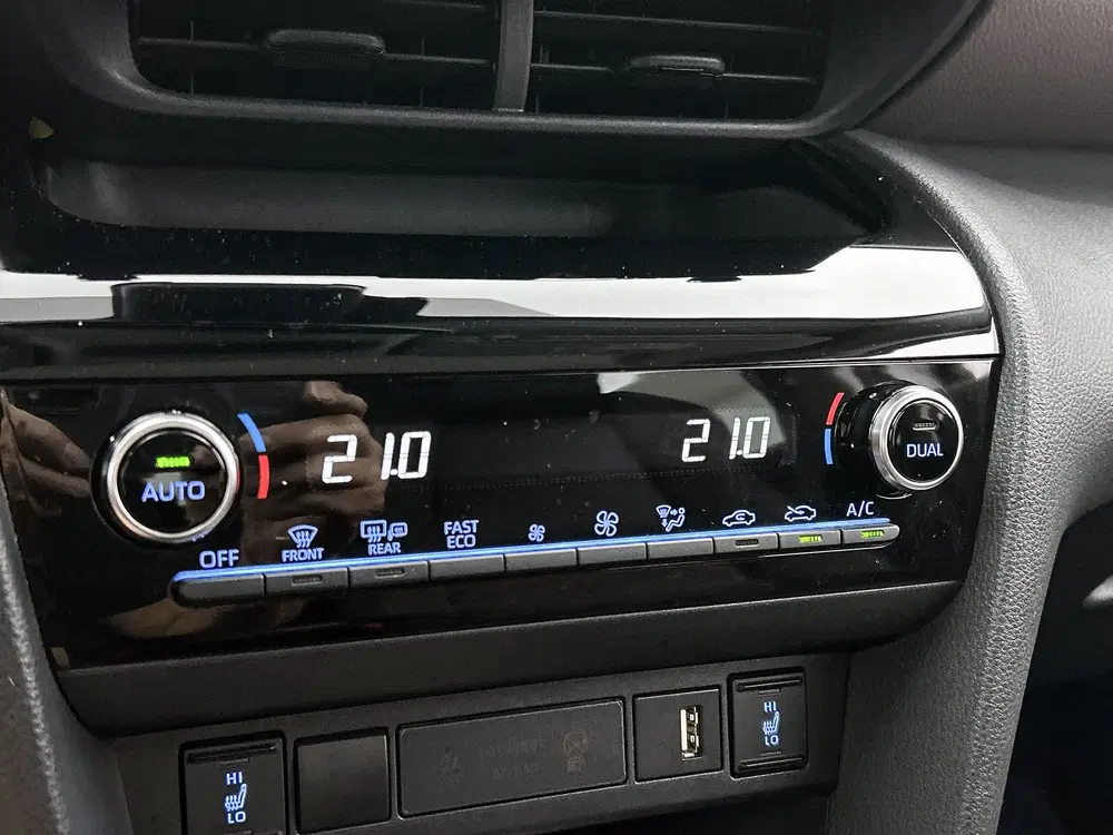 Toyota Yaris Cross 1.5 Hybrid Executive uit 2022, foto 11