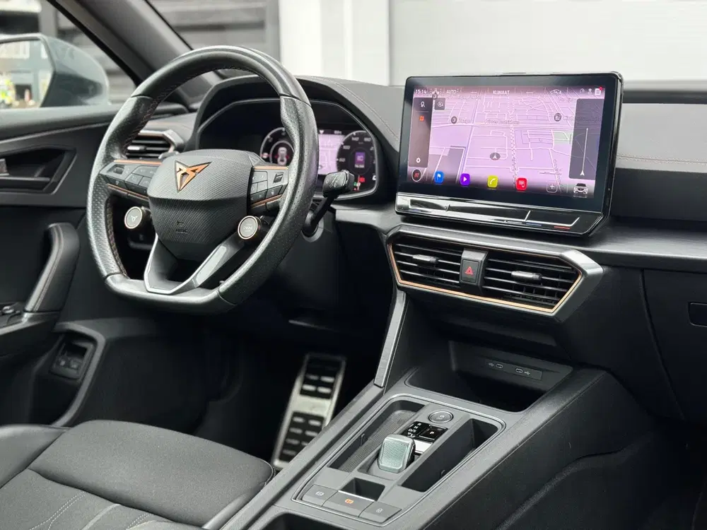 Cupra Formentor 1.4 e-Hybrid VZ Copper Edition Pano uit 2023, foto 19