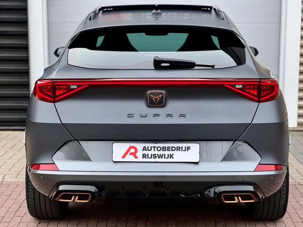 Cupra Formentor 1.4 e-Hybrid VZ Copper Edition Pano uit 2023, foto 9