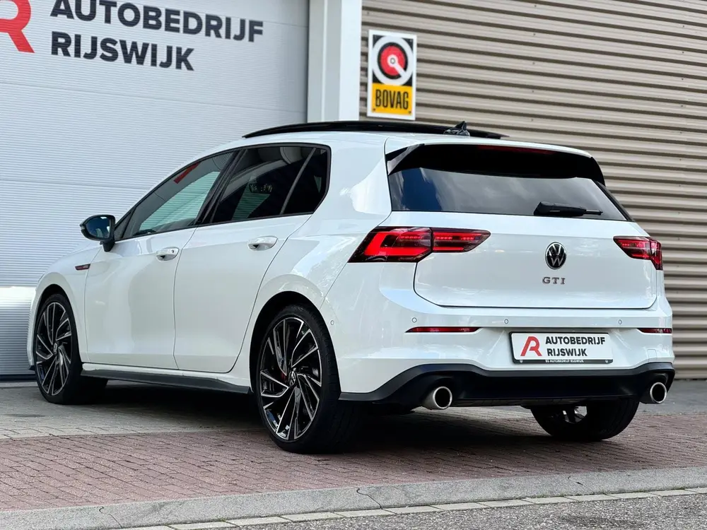 Volkswagen Golf 2.0 TSI GTI Pano/Camera/Matrix uit 2022, foto 8