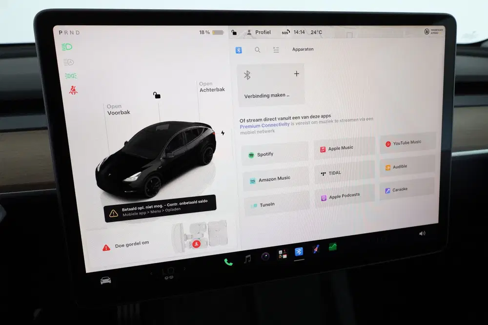 Tesla Model Y Performance AWD 75 kWh uit 2022, foto 19