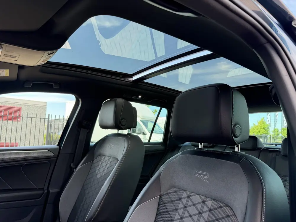 Volkswagen Tiguan 1.4 TSI eHybrid R-Line PANO | 360 CAMERA | uit 2022, foto 11