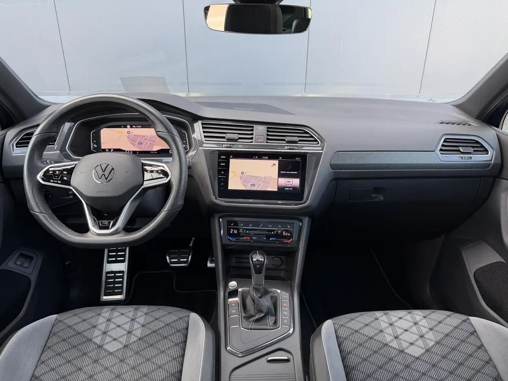 Volkswagen Tiguan 1.4 TSI eHybrid R-Line PANO | 360 CAMERA | uit 2022, foto 17