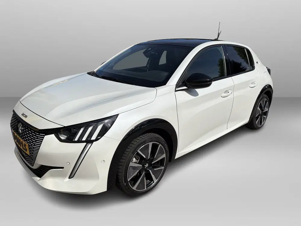Peugeot 208 EV GT 50 kWh Panorama uit 2021