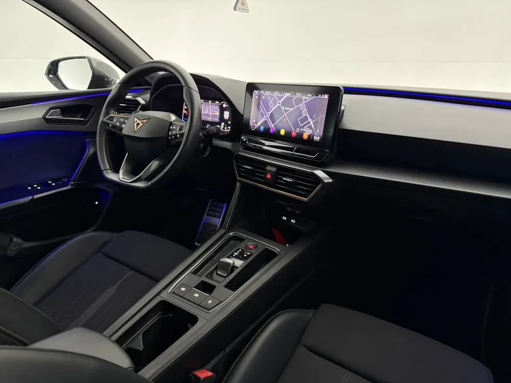 Cupra Leon 1.4 TSI e-Hybrid VZ Adrenaline | Sfeer | Virtual uit 2021, foto 4