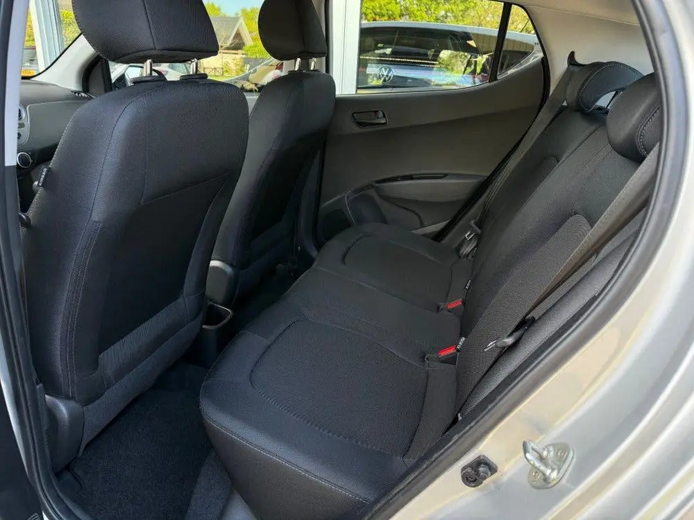 Hyundai I10 1.0I COMFORT - NL Auto Navi Carplay Airco Park. uit 2019, foto 13