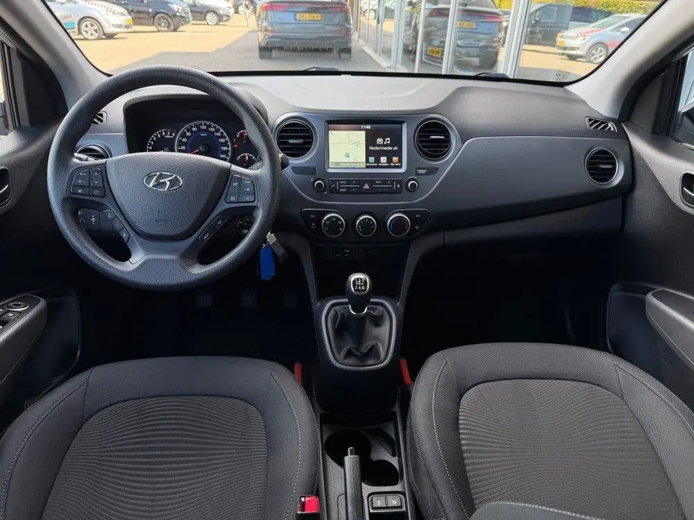 Hyundai I10 1.0I COMFORT - NL Auto Navi Carplay Airco Park. uit 2019, foto 2