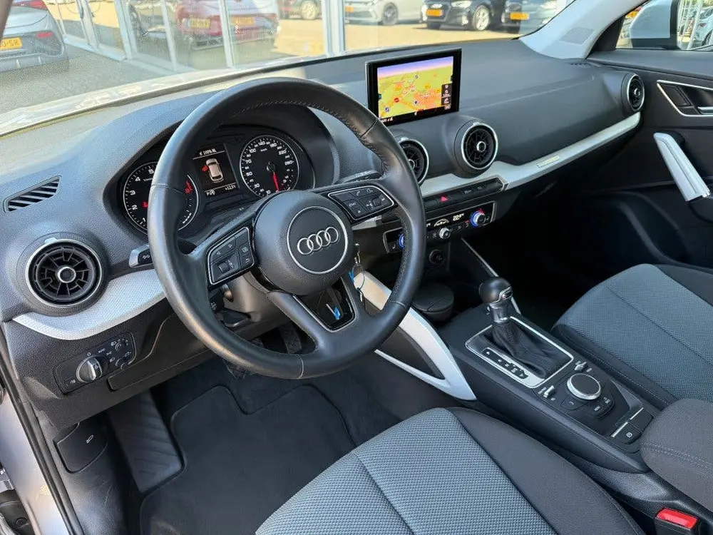 Audi Q2 35 TFSI CoD Design uit 2019, foto 14