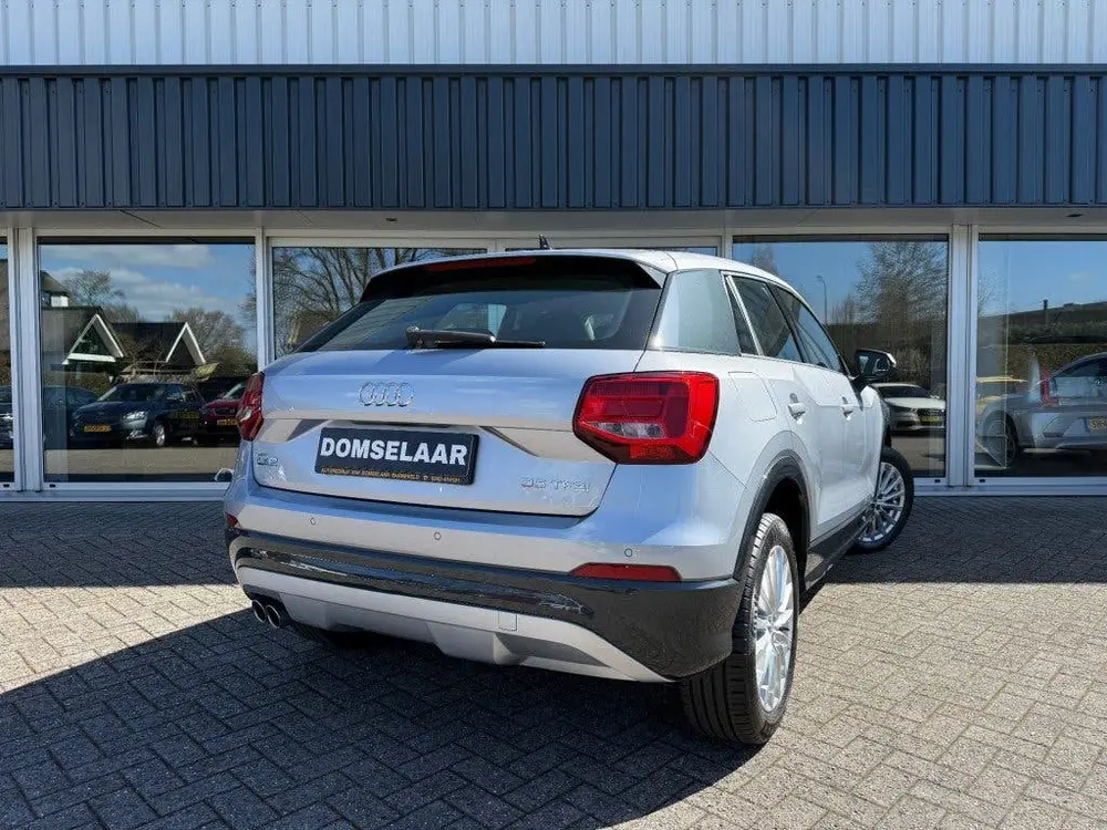 Audi Q2 35 TFSI CoD Design uit 2019, foto 3