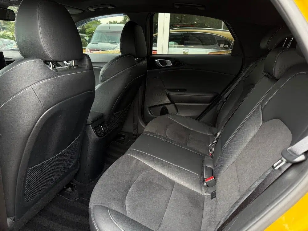 Kia XCeed 1.0 T-GDi Black Edition uit 2022, foto 20