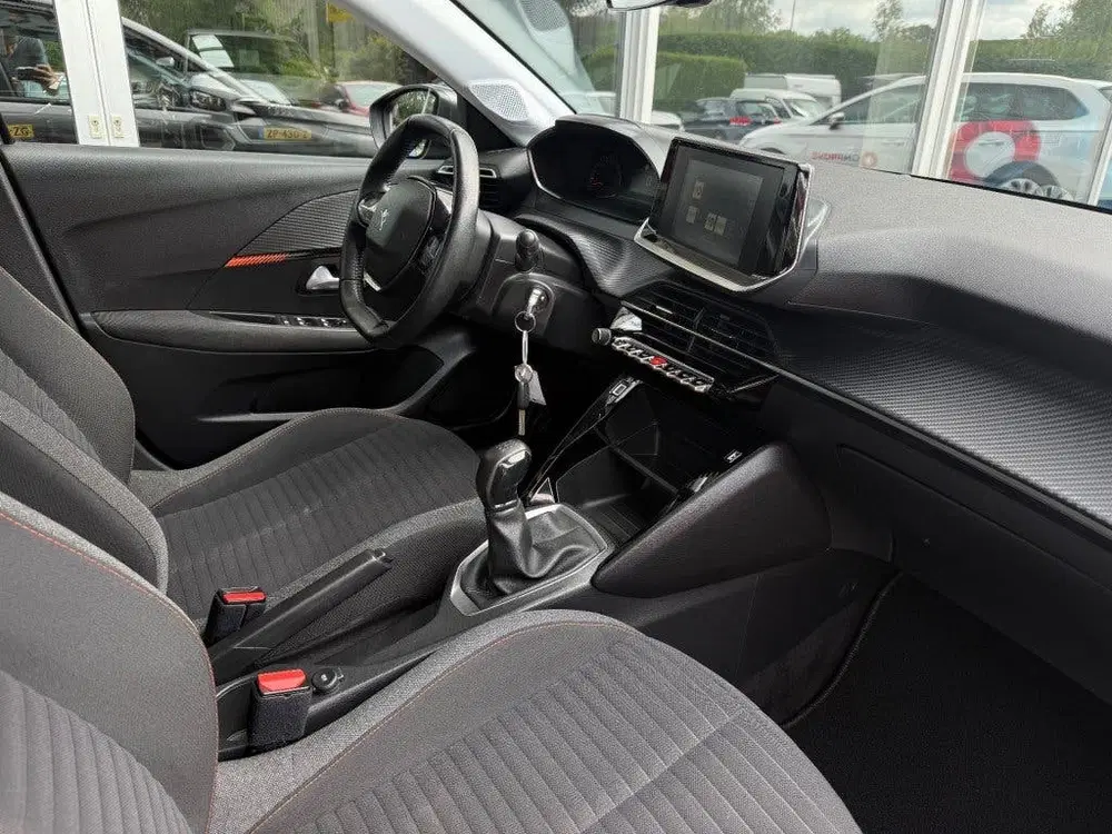 Peugeot 208 1.2 PureTech Active Pack uit 2020, foto 19