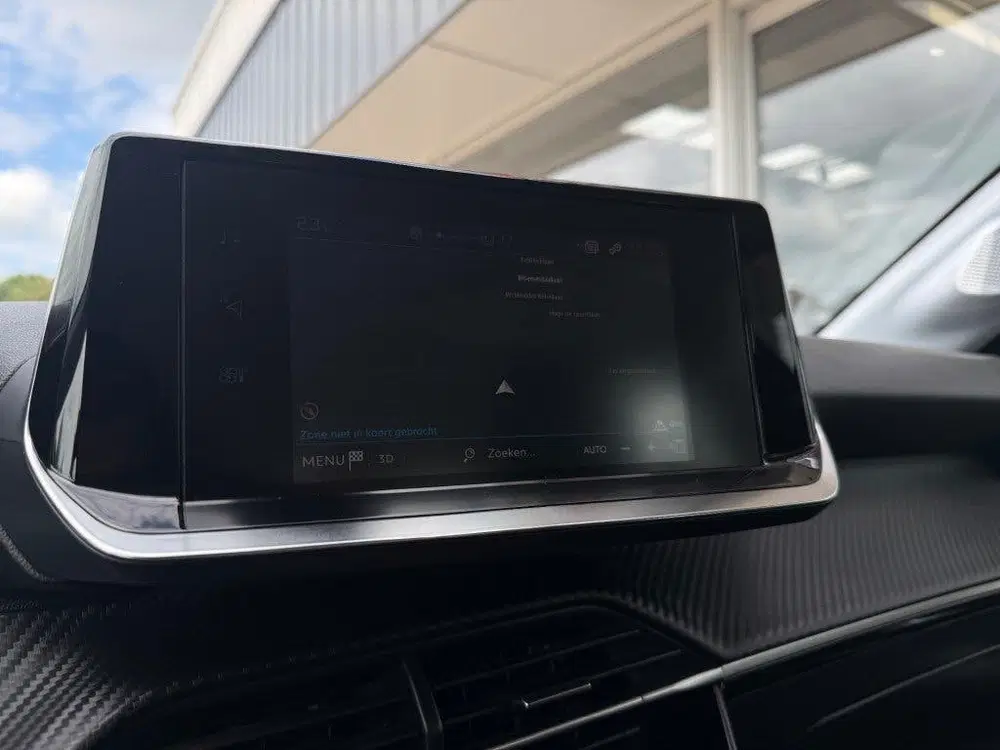Peugeot 208 1.2 PureTech Active Pack uit 2020, foto 8