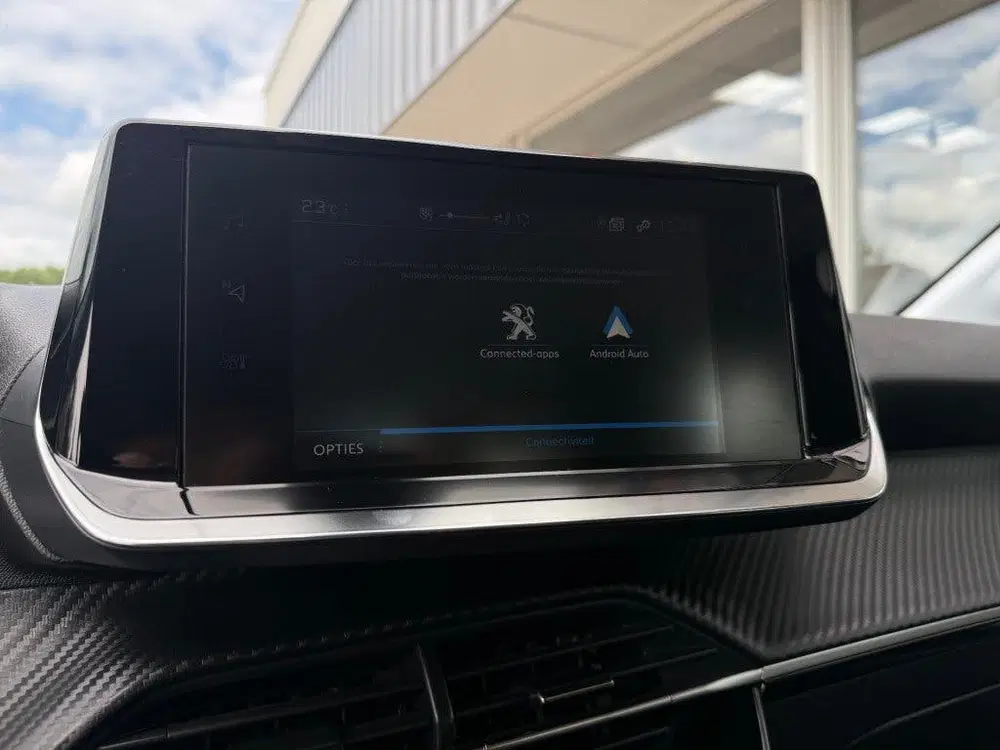 Peugeot 208 1.2 PureTech Active Pack uit 2020, foto 9
