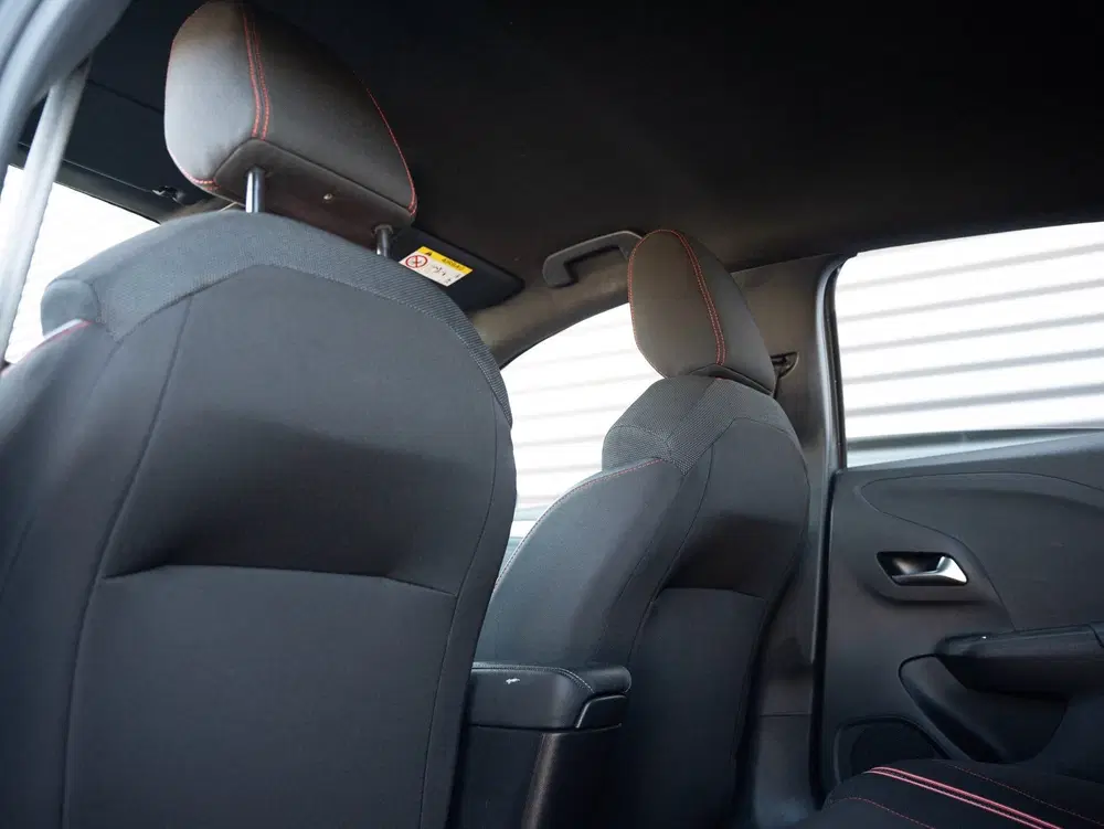 Opel Corsa 1.2 GS Line Camera Navi Blindspot CarPlay uit 2020, foto 19