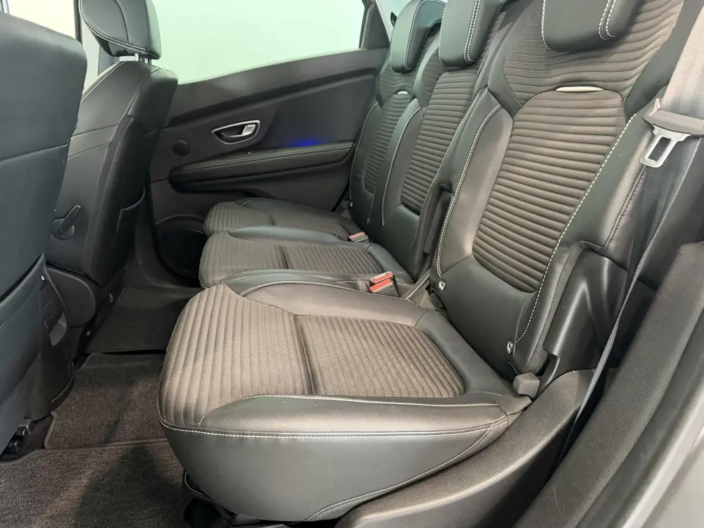 Renault Scenic Scénic 1.3 TCe Bose uit 2019, foto 7