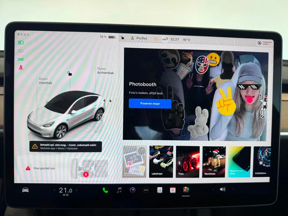 Tesla Model Y Long Range AWD 75 kWh uit 2023, foto 19