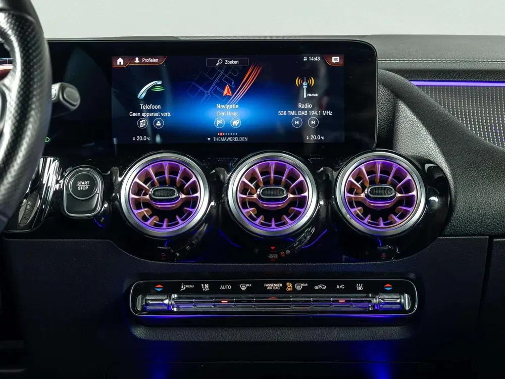Mercedes-Benz EQA 250 Edition 1 67 kWh uit 2021, foto 18