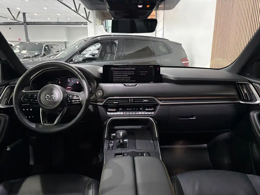 Mazda CX-80 2.5 e-SkyActiv PHEV Takumi Plus 7 Pers 327 uit 2026, foto 17