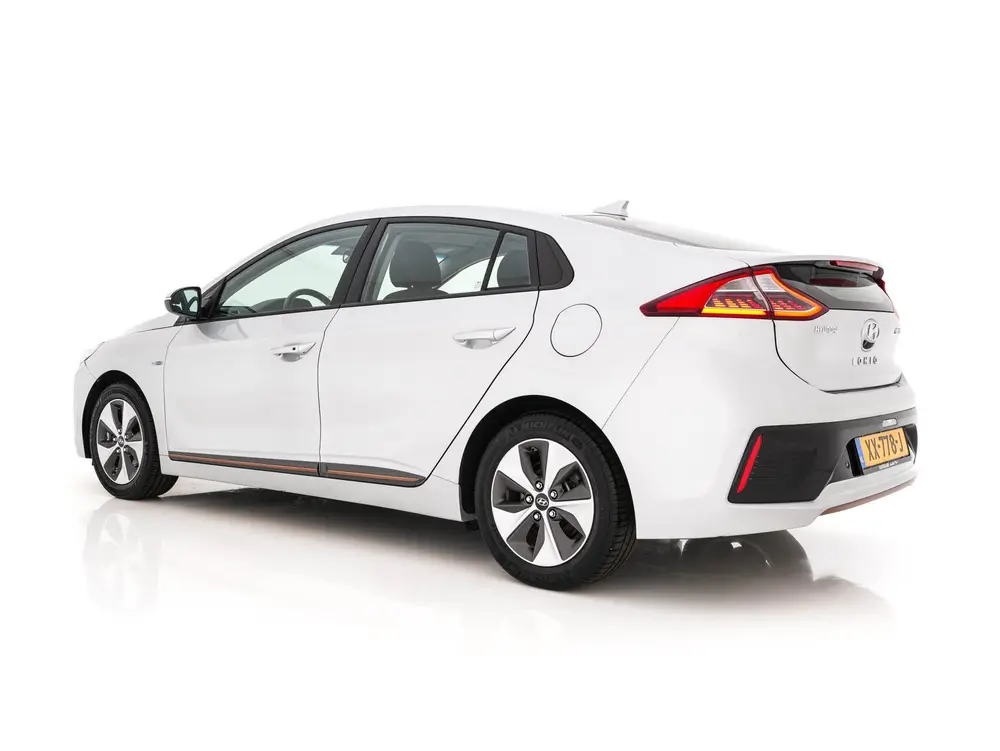 Hyundai IONIQ Comfort EV {SoH-94%} (INCL-BTW) Aut. *ADAP uit 2019, foto 4