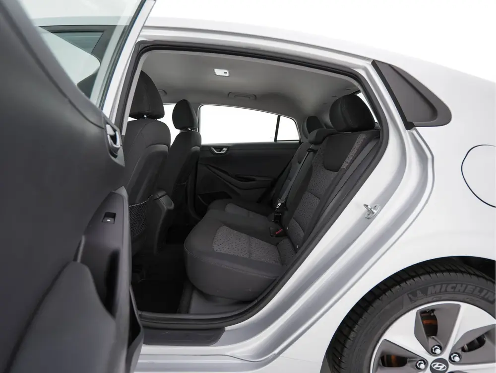 Hyundai IONIQ Comfort EV {SoH-94%} (INCL-BTW) Aut. *ADAP uit 2019, foto 9