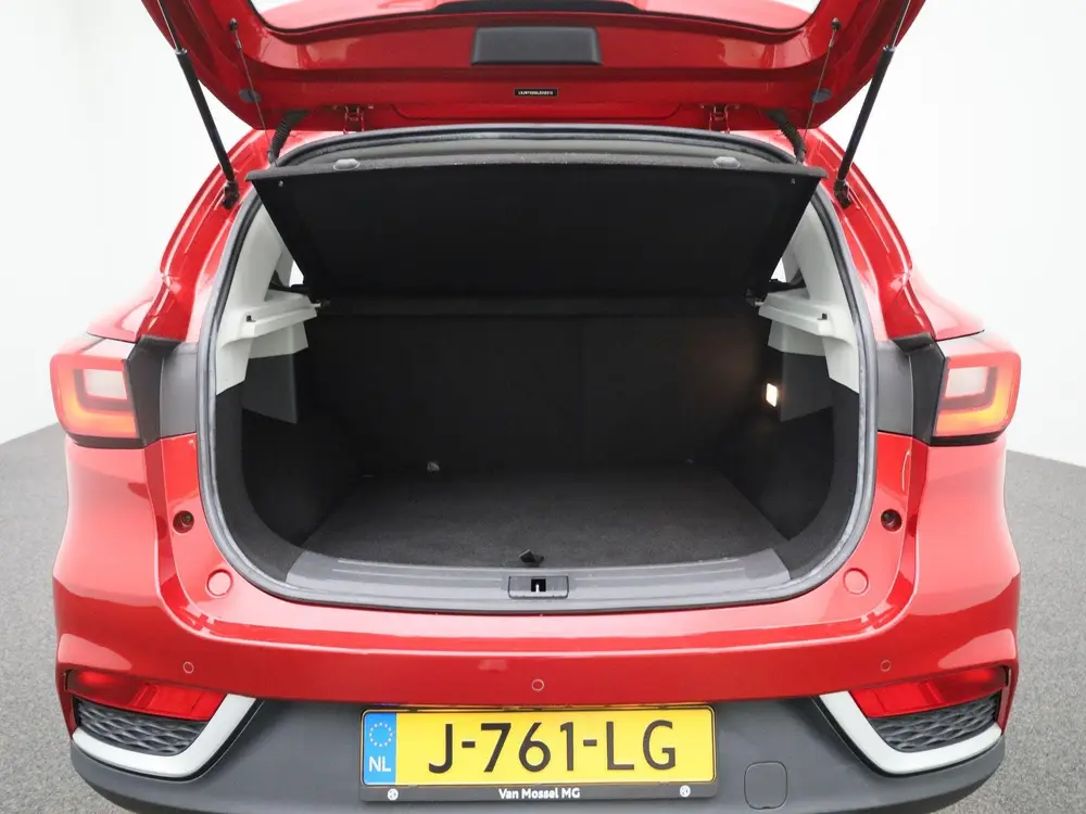 MG ZS EV Luxury 45 kWh | Leder | Navi | Panoramadak | Carpla uit 2020, foto 10