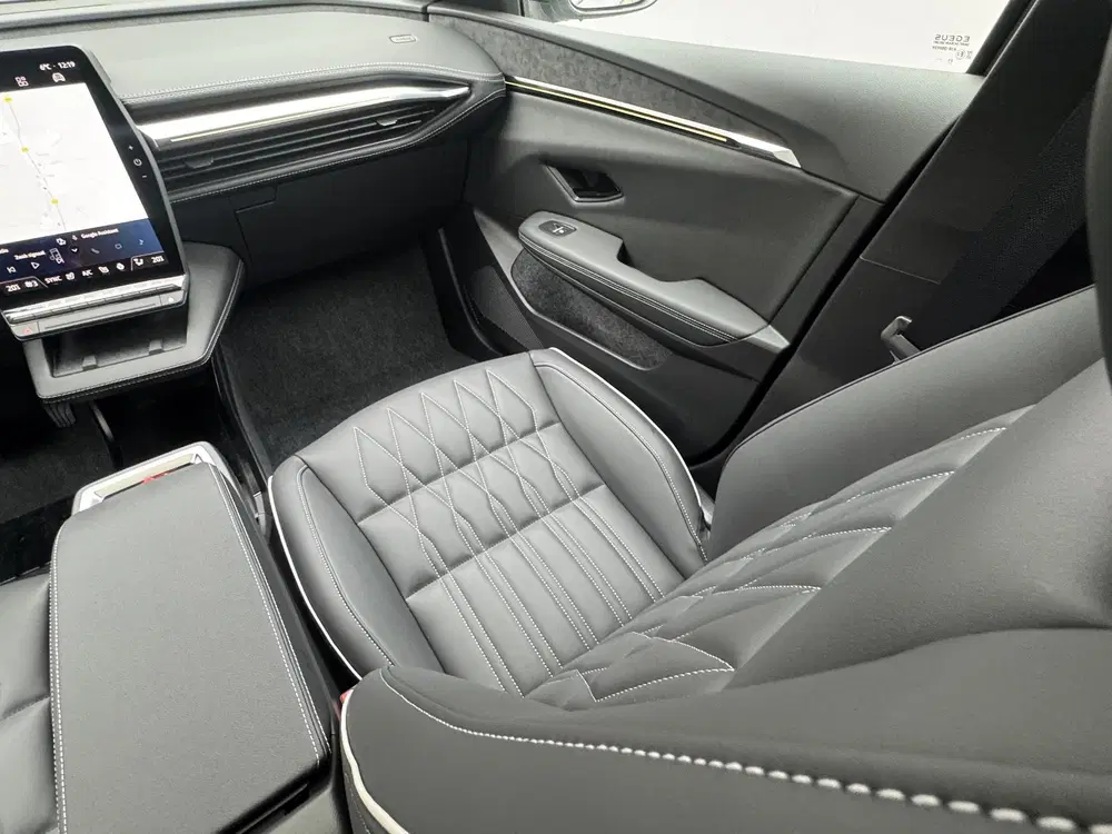 Mitsubishi Eclipse Cross Instyle 87 kWh + 22 kw lader uit 2025, foto 7