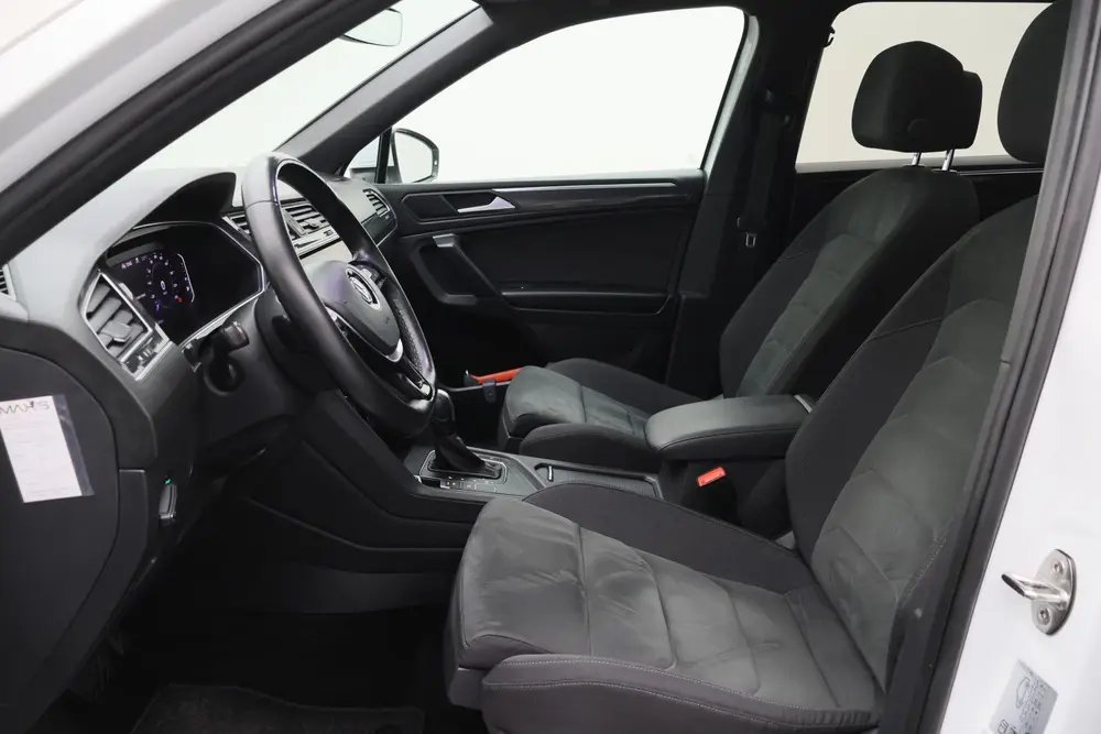 Volkswagen Tiguan Allspace 1.5 TSI DSG Highline Business R-L uit 2021, foto 11