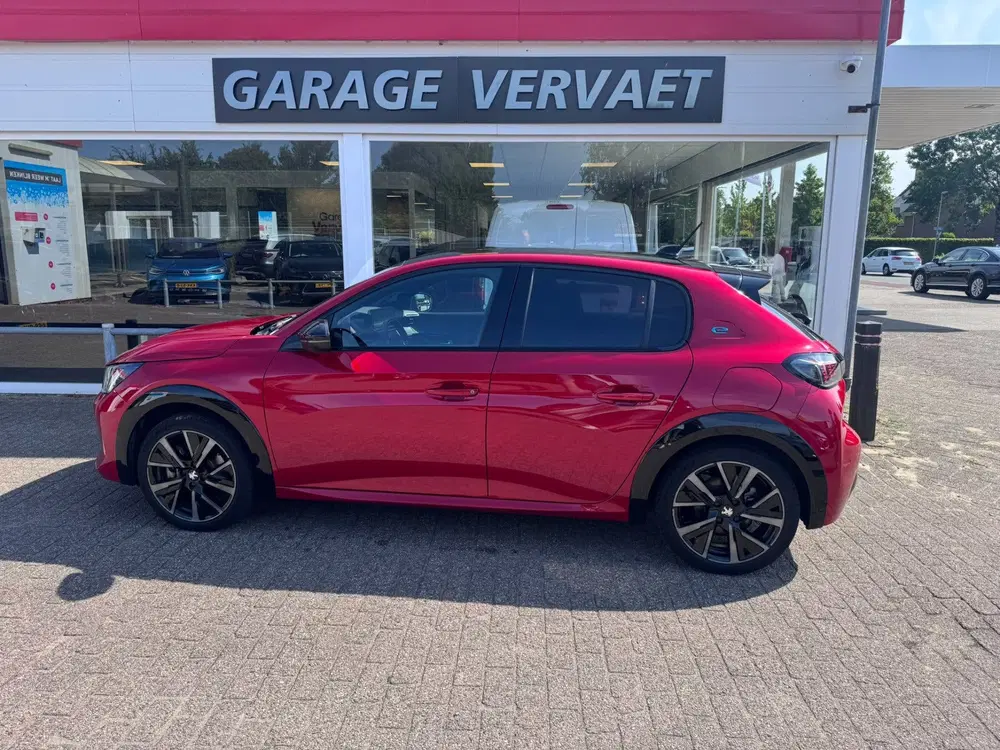 Peugeot 208 EV GT 50 kWh uit 2023