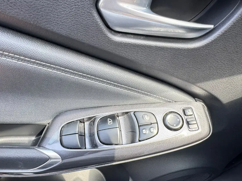 Nissan Juke 1.0 DIG-T N-Connecta uit 2021, foto 16