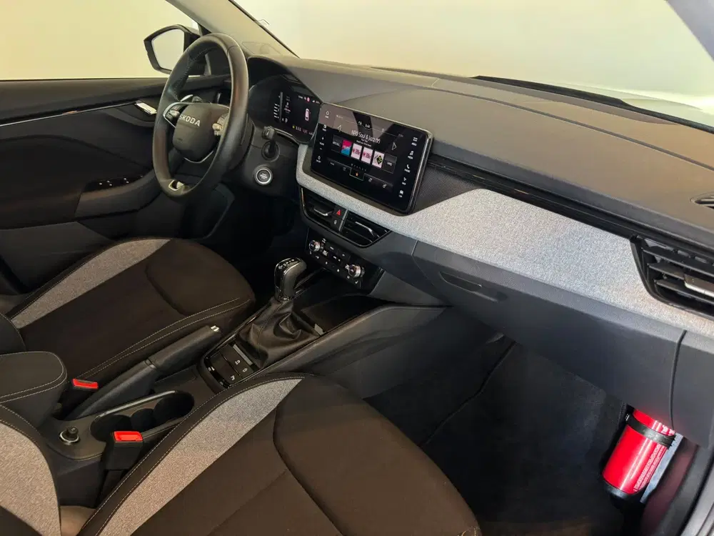 Skoda Kamiq 1.0 TSI Business Edition uit 2025, foto 18