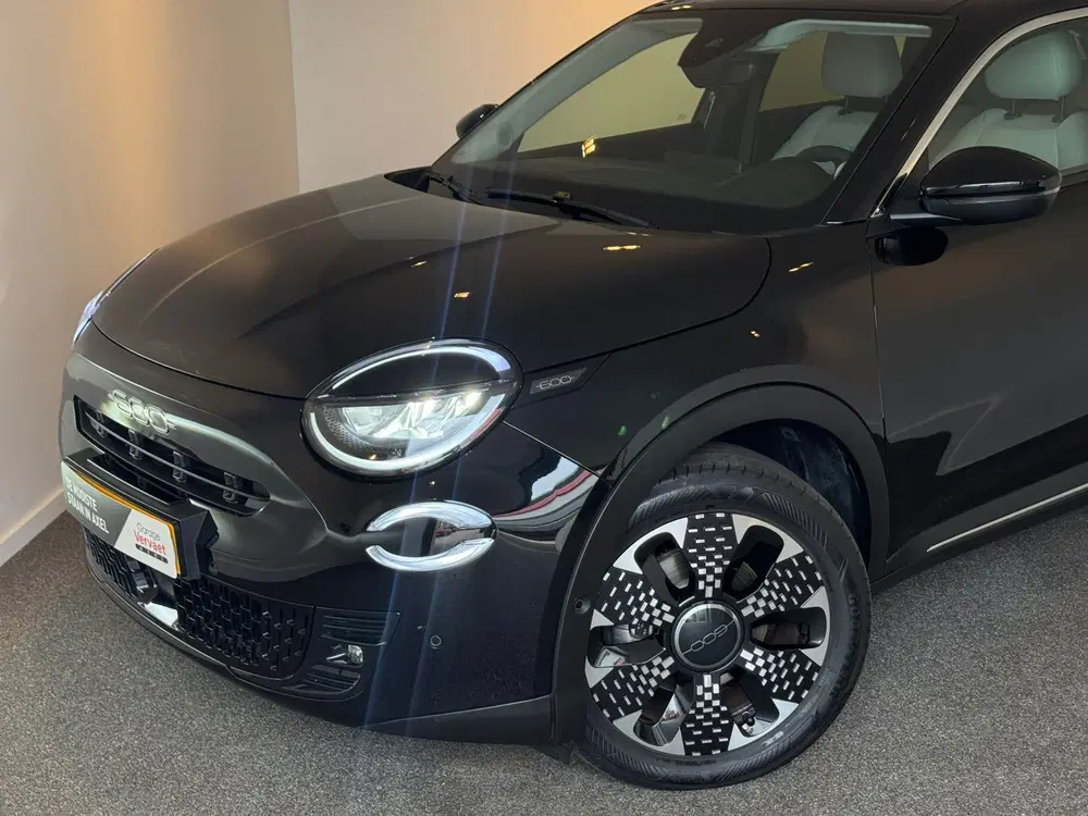 Fiat 600 1.2 Hybrid La Prima uit 2024, foto 6