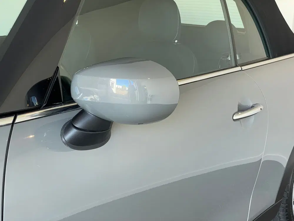 Mini Cabrio 1.5 Cooper Classic uit 2021, foto 8
