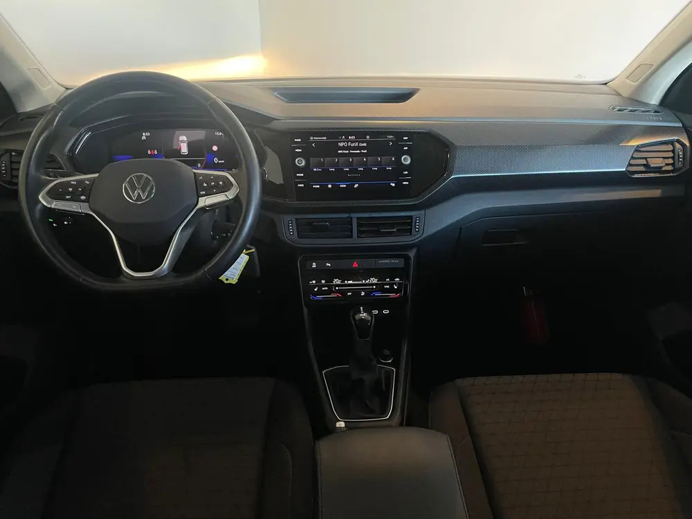 Volkswagen T-Cross 1.0 TSI Life Edition uit 2024, foto 4