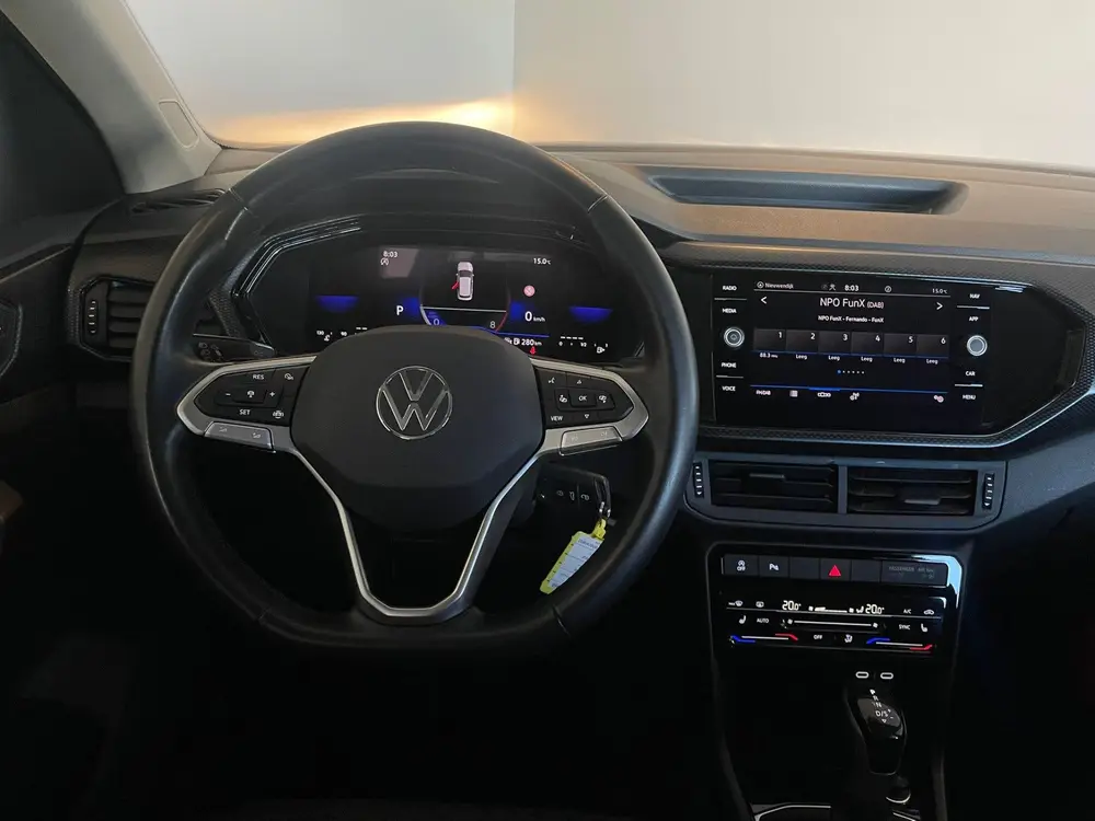 Volkswagen T-Cross 1.0 TSI Life Edition uit 2024, foto 5