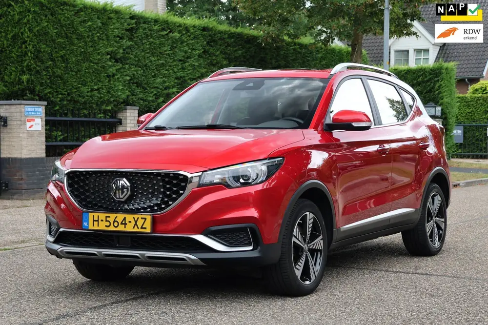 MG ZS EV Luxury 45 kWh | SOH 90% | PANO | CARPLAY | CRUIS uit 2020