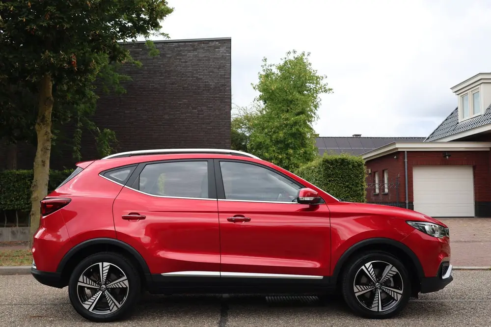 MG ZS EV Luxury 45 kWh | SOH 90% | PANO | CARPLAY | CRUIS uit 2020, foto 2
