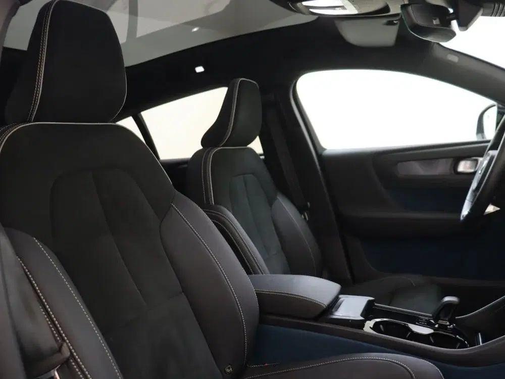 Volvo C40 Recharge Ultimate Dark 69 kWh uit 2023, foto 14