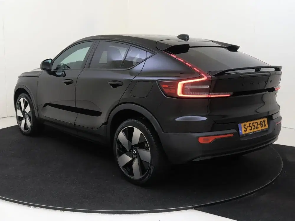 Volvo C40 Recharge Ultimate Dark 69 kWh uit 2023, foto 4