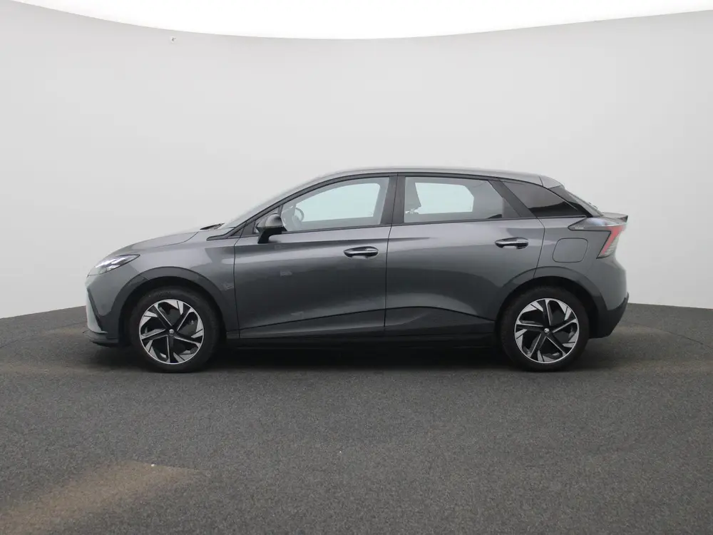 MG MG4 51kWh Standard uit 2023, foto 4